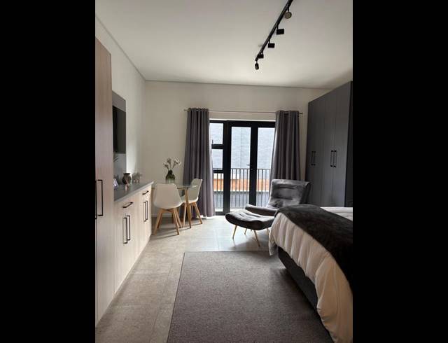 0 BEDROOM PROPERTY TO RENT IN HYDE PARK